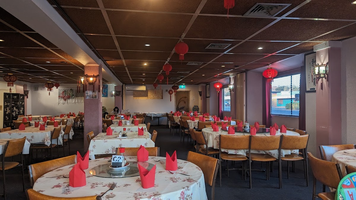 Red Lantern Chinese Restaurant